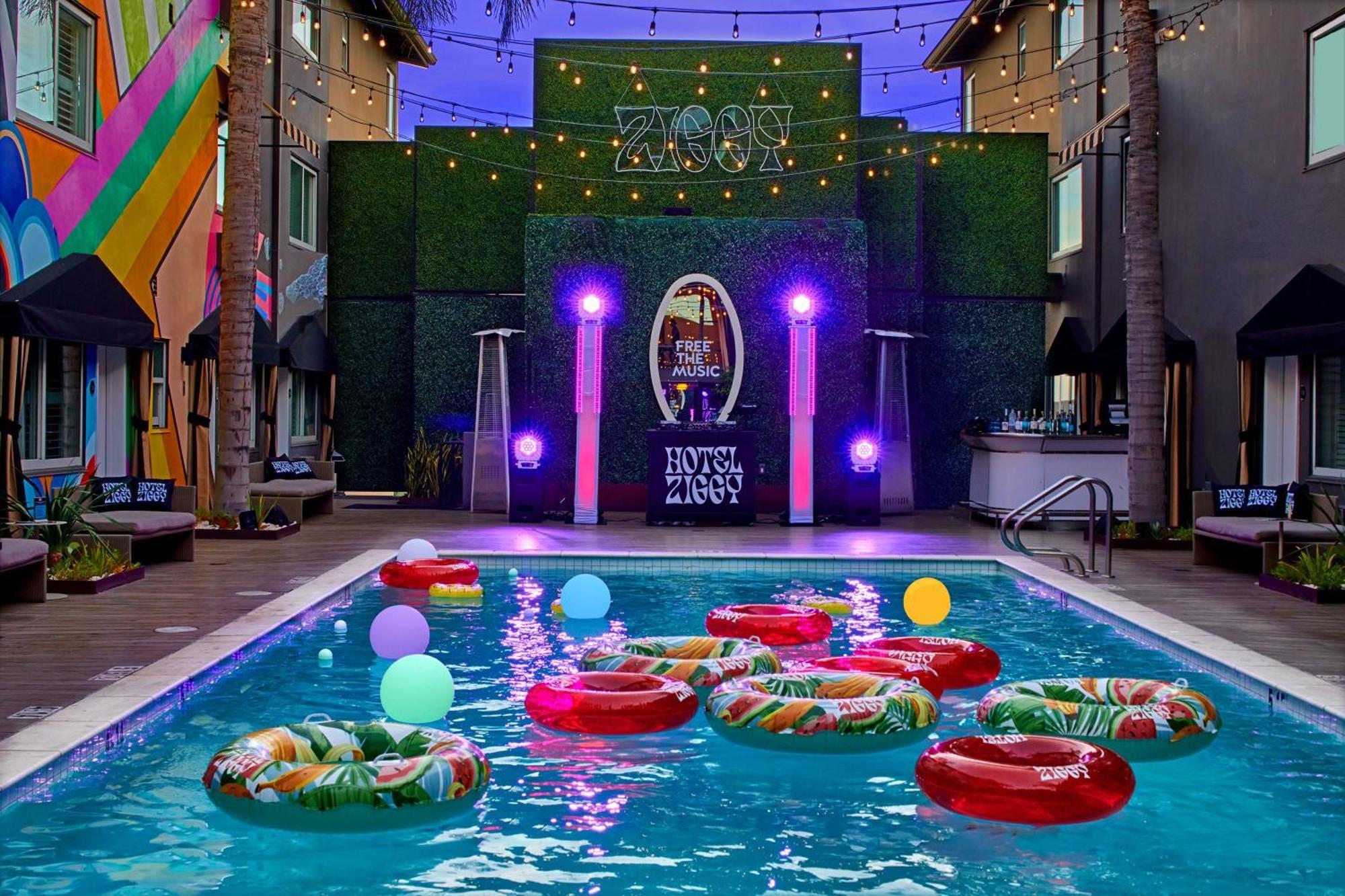 Hotel Ziggy Los Angeles West Hollywood Ngoại thất bức ảnh